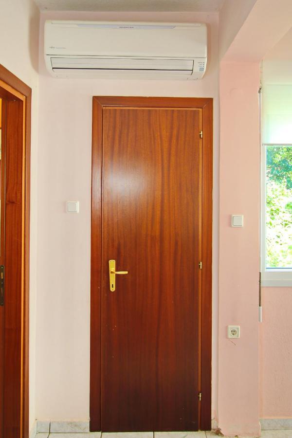 Starfish Villa Nea Iraklitsa Exterior photo